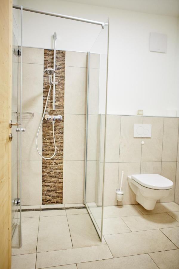 Schmankerl Und Gast Bed & Breakfast Rohrendorf bei Krems Luaran gambar