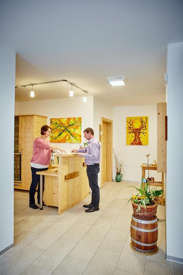 Schmankerl Und Gast Bed & Breakfast Rohrendorf bei Krems Luaran gambar