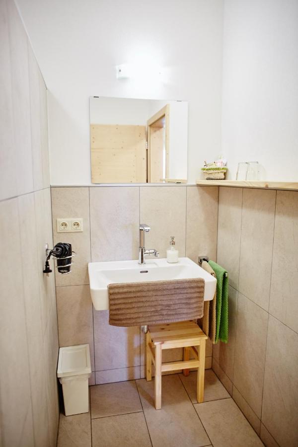 Schmankerl Und Gast Bed & Breakfast Rohrendorf bei Krems Luaran gambar